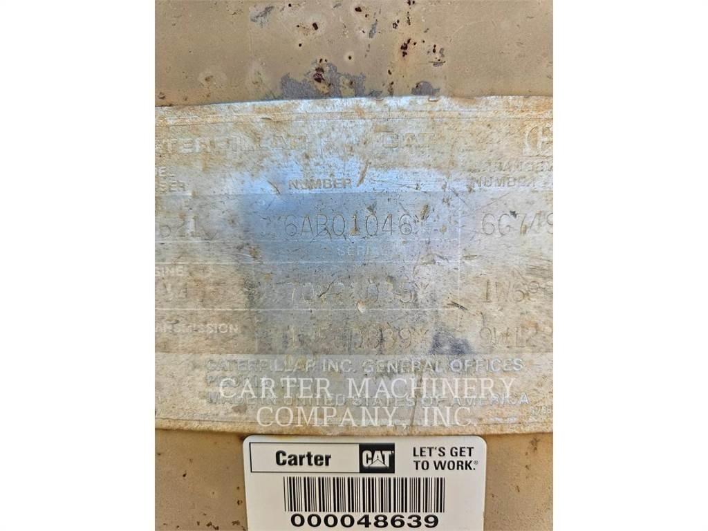 CAT 621E Scraper