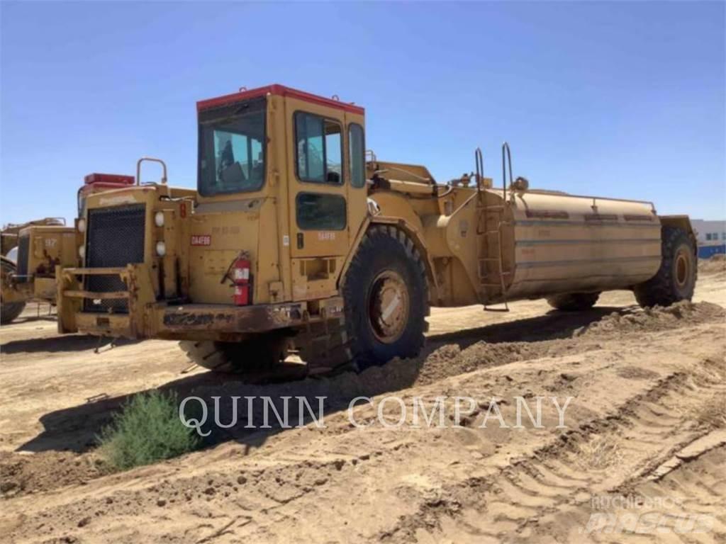 CAT 621F Scraper