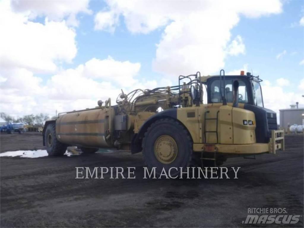 CAT 621H WW Camion citerne à eau