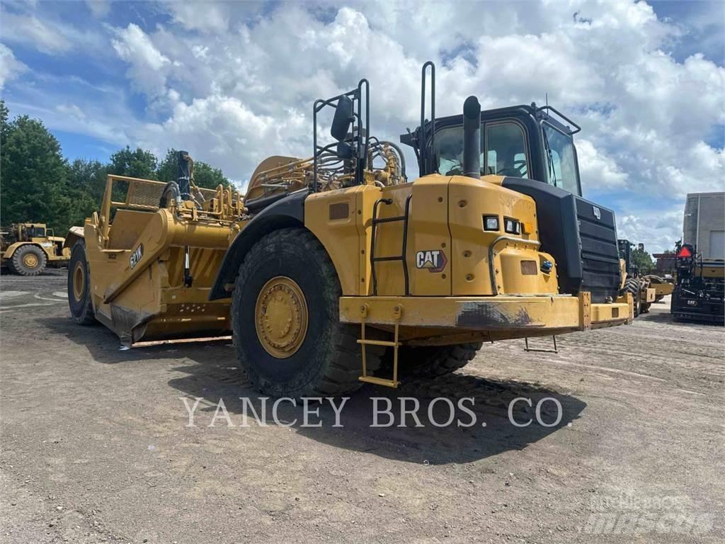 CAT 621K Scraper