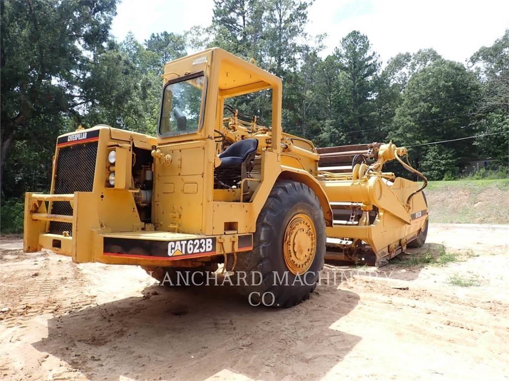 CAT 623B Scraper