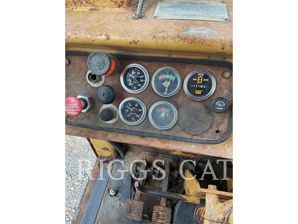 CAT 623B Scraper