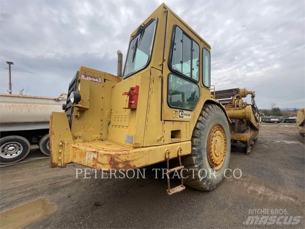 CAT 623E Scraper