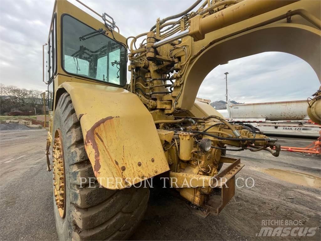 CAT 623E Scraper