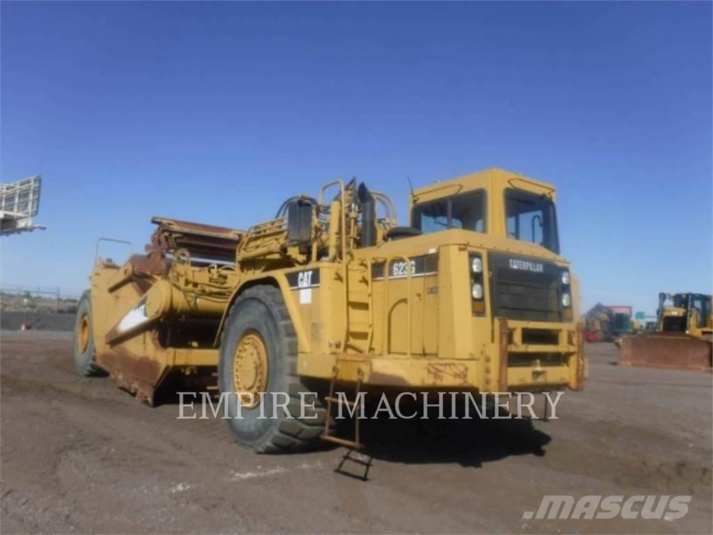 CAT 623G Scraper