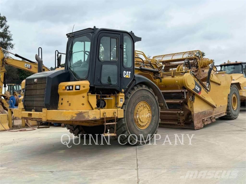 CAT 623K Scraper