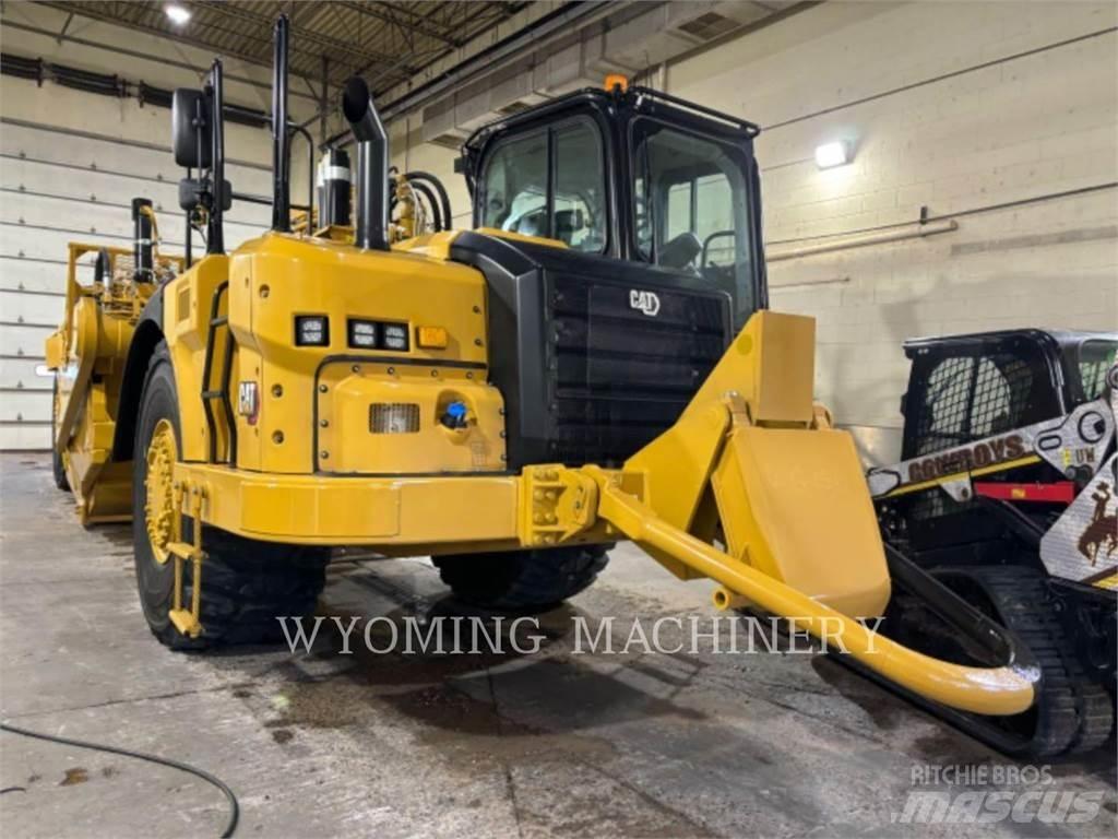 CAT 627 Scraper