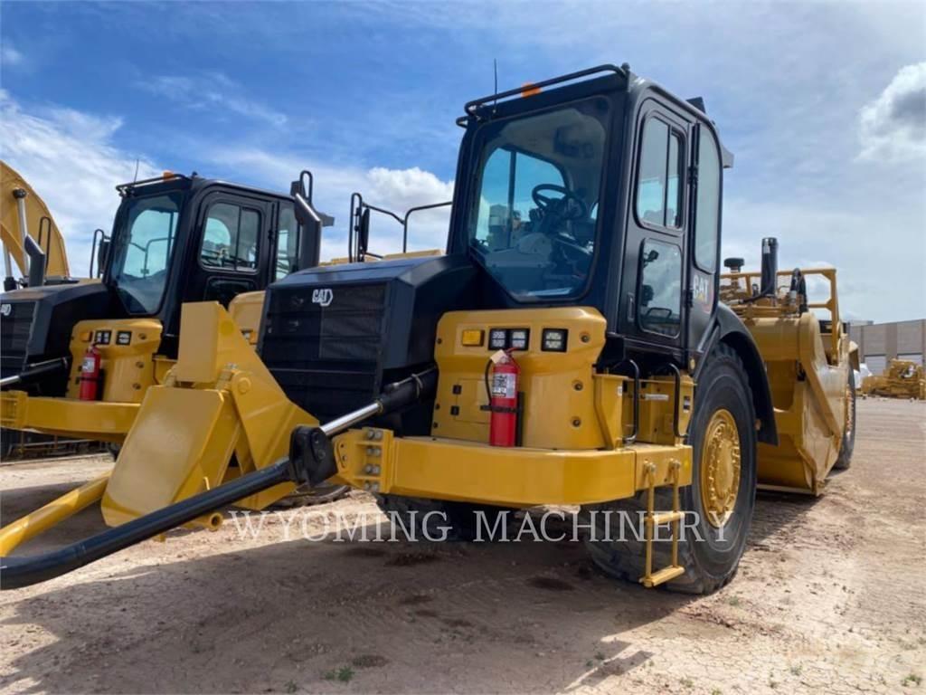 CAT 627 Scraper