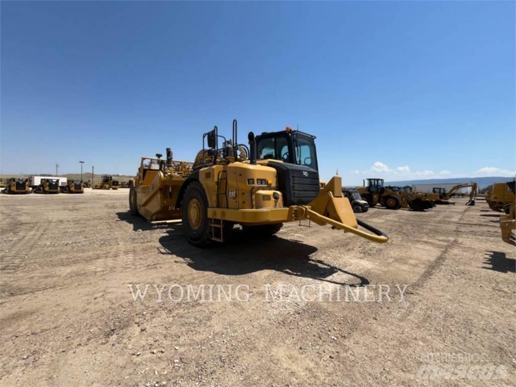 CAT 627 Scraper
