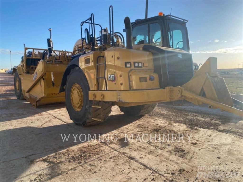 CAT 627K Scraper