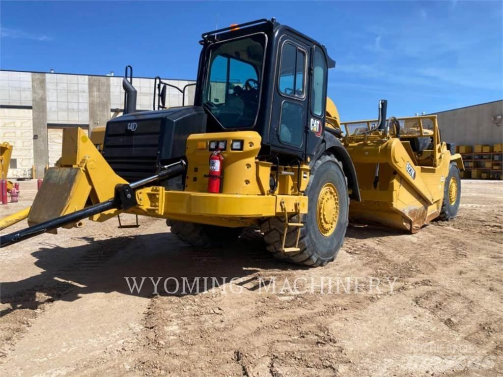 CAT 627K Scraper