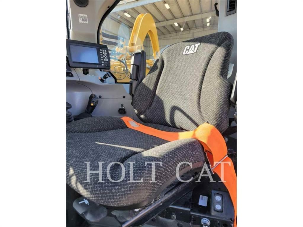 CAT 627K Scraper