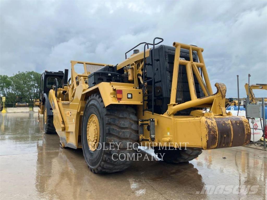 CAT 627K Scraper