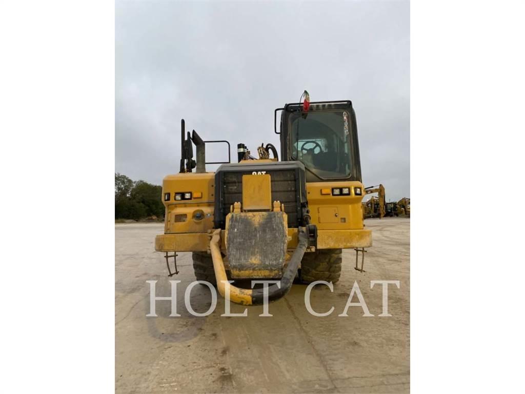 CAT 627K Scraper