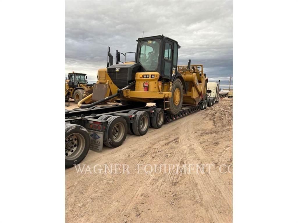 CAT 627K Scraper