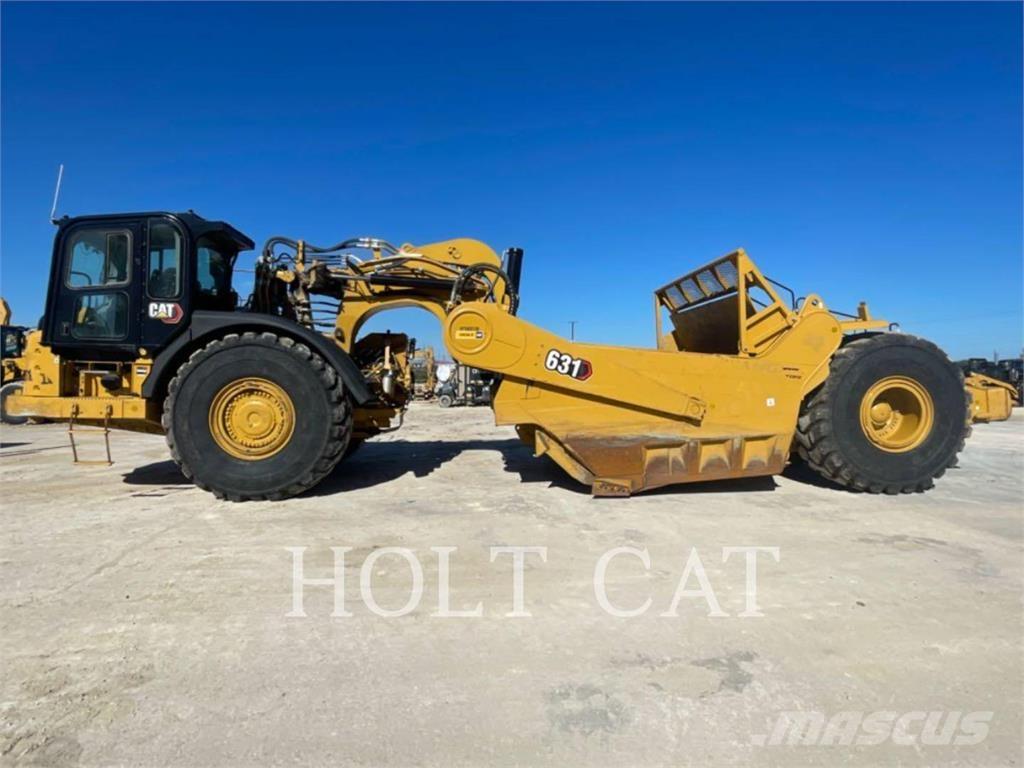 CAT 631 Scraper