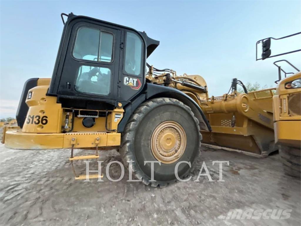 CAT 631 Scraper