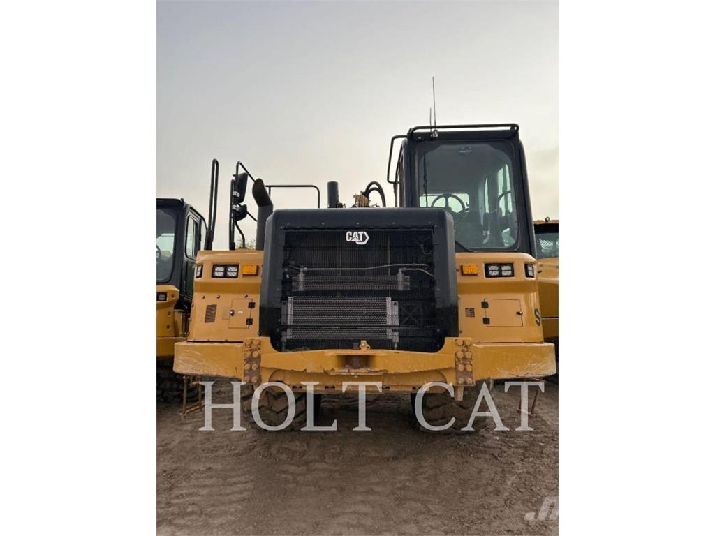 CAT 631 Scraper
