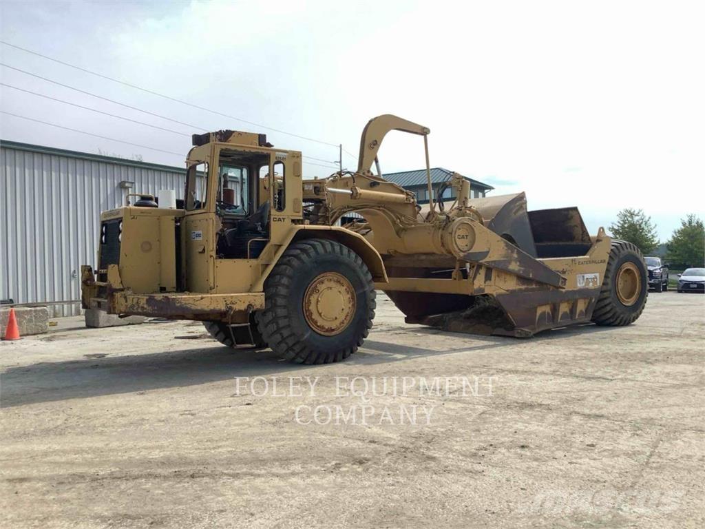CAT 631D Scraper