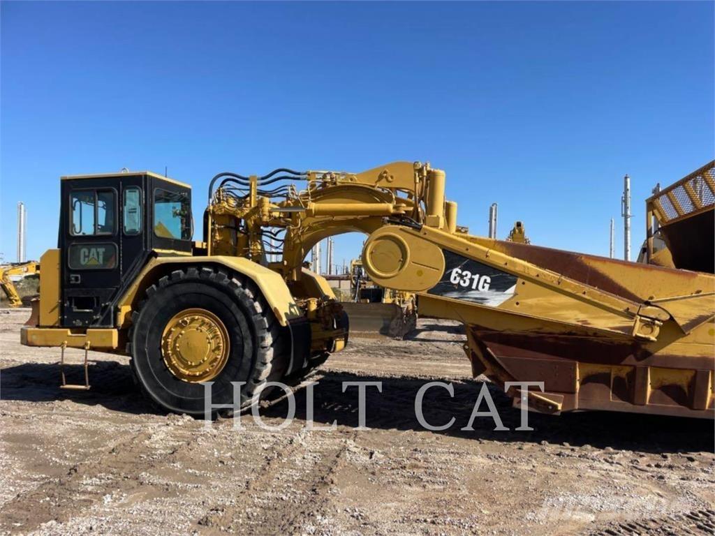 CAT 631G Scraper