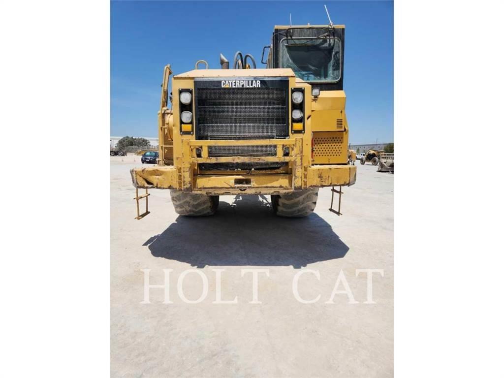 CAT 631G Scraper