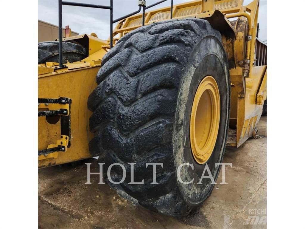 CAT 631K Scraper