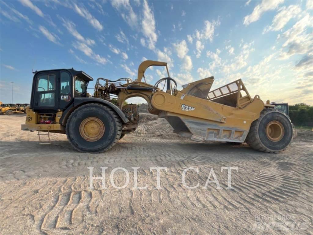 CAT 631K Scraper