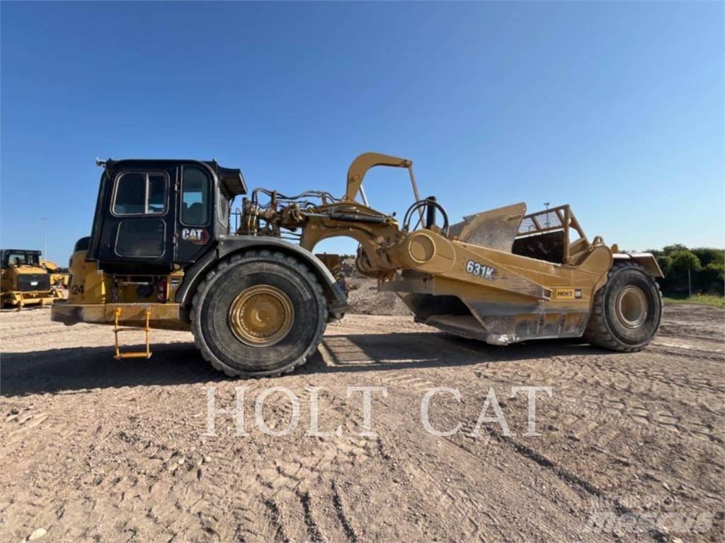 CAT 631K Scraper