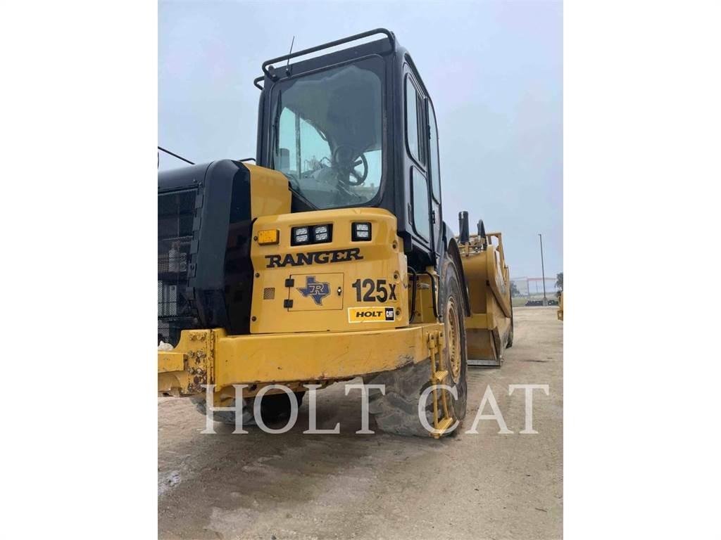 CAT 631K Scraper