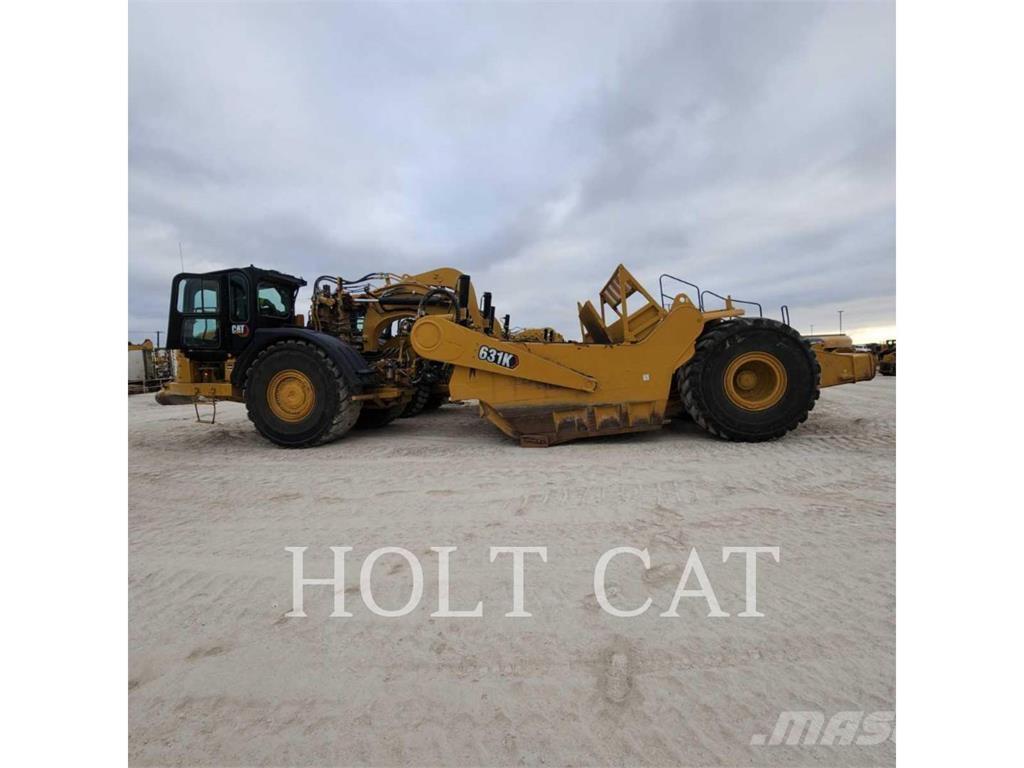 CAT 631K Scraper