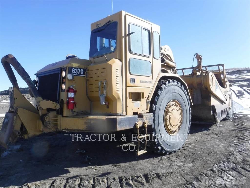 CAT 637G Scraper