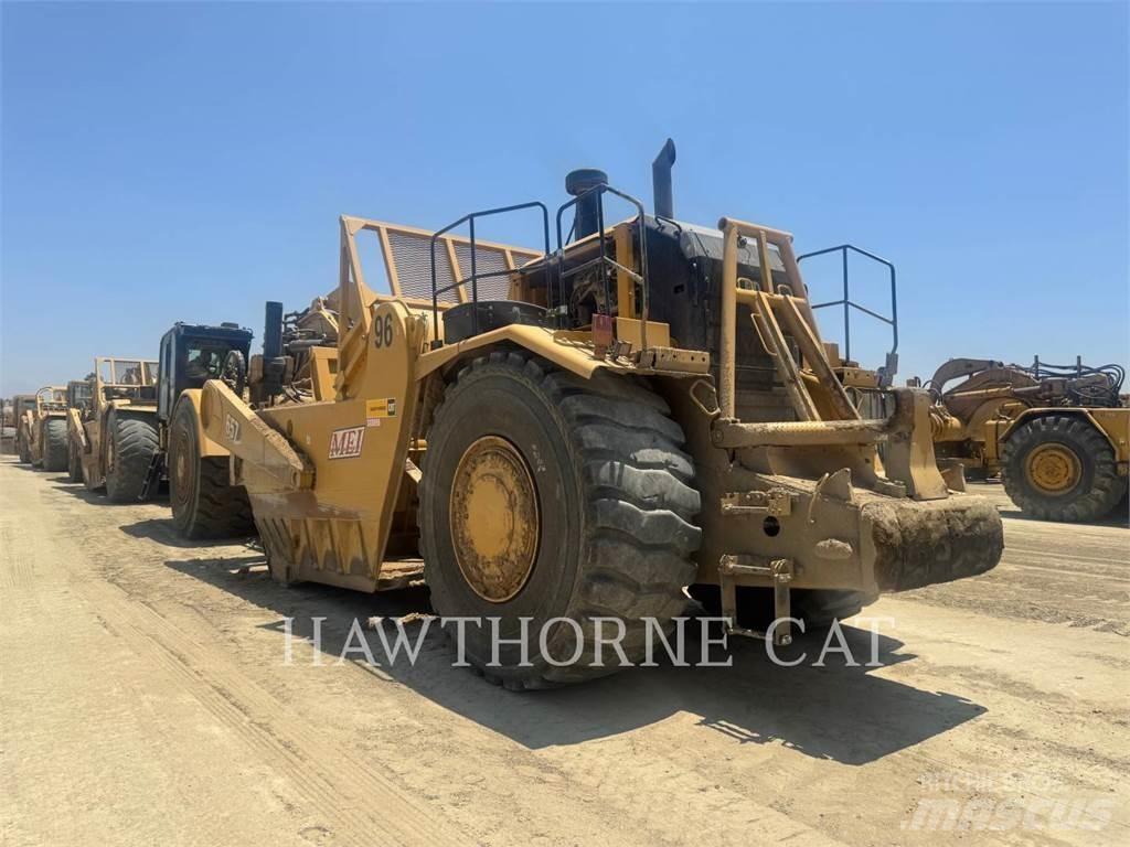CAT 657 Scraper