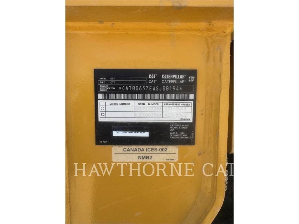 CAT 657 Scraper
