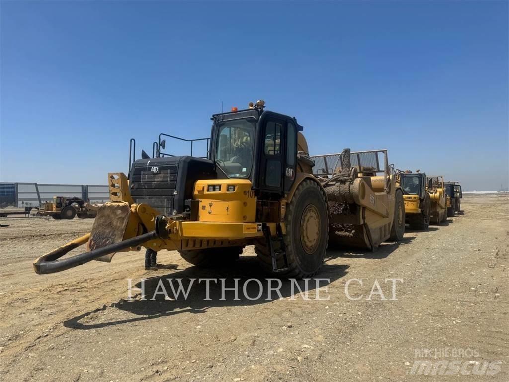 CAT 657 Scraper