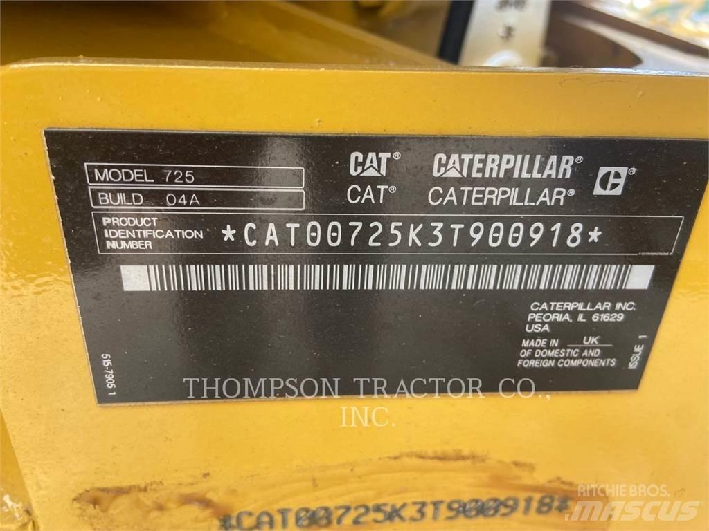 CAT 725 Tombereau articulé