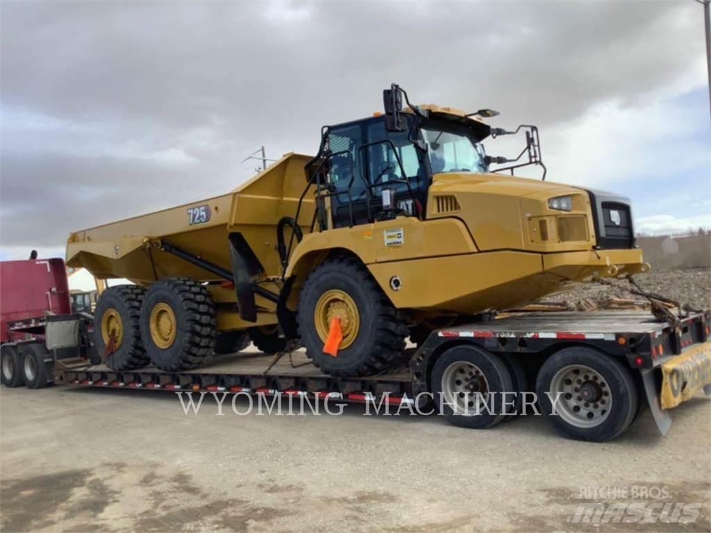 CAT 725 Tombereau articulé
