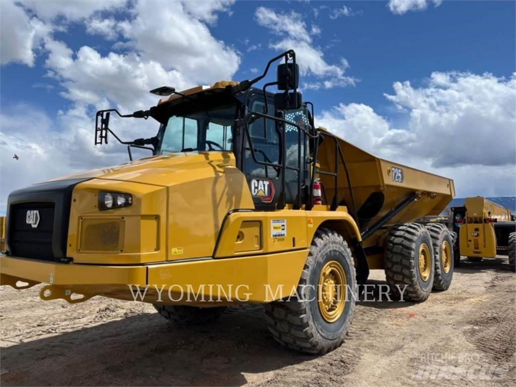 CAT 725 Tombereau articulé