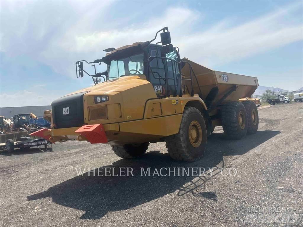CAT 725 Tombereau articulé
