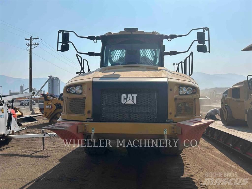 CAT 725 Tombereau articulé