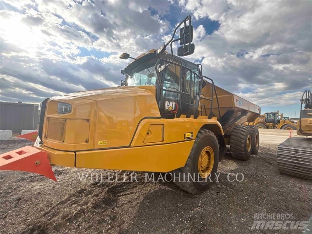 CAT 725 Tombereau articulé