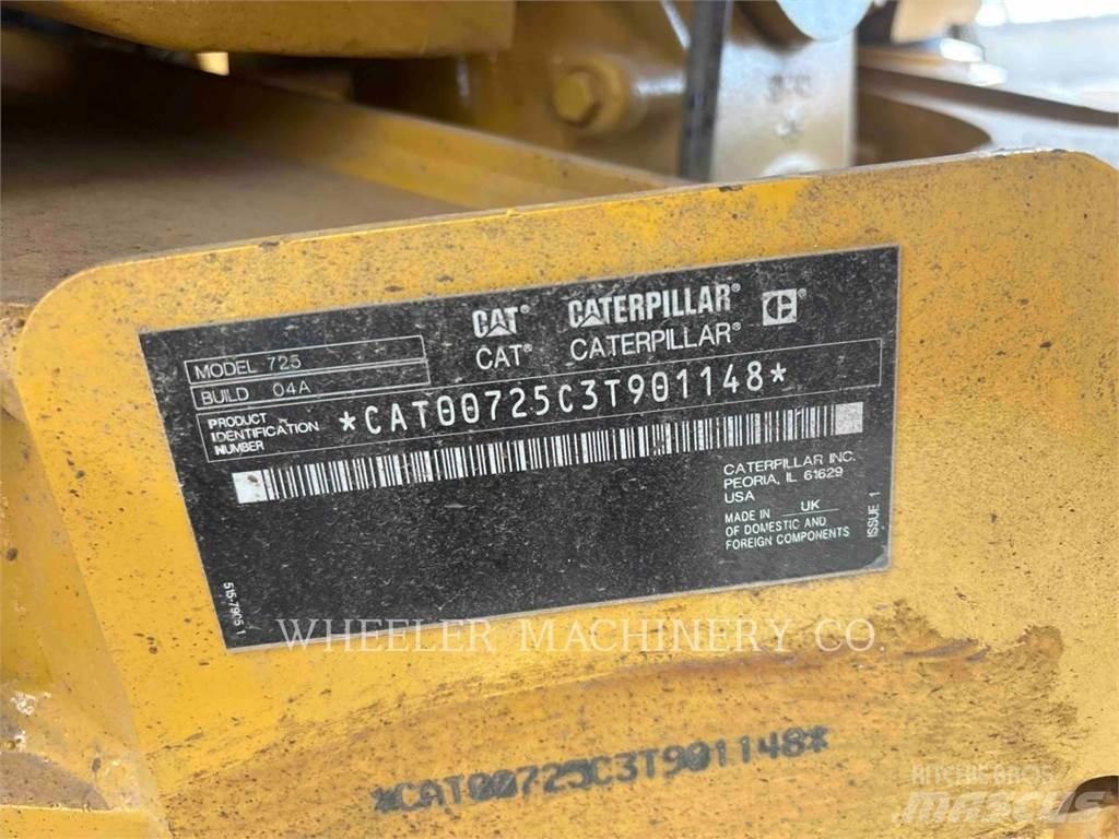 CAT 725 Tombereau articulé