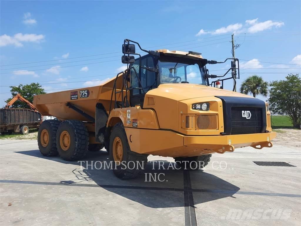 CAT 725 Tombereau articulé