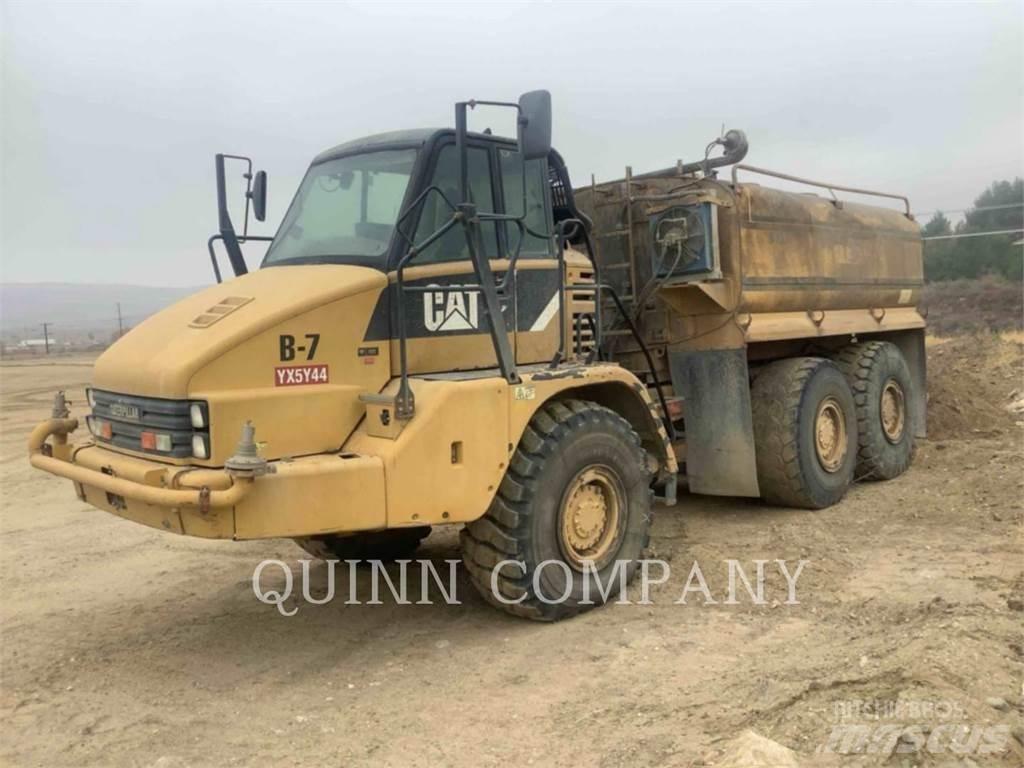 CAT 725 Tombereau articulé