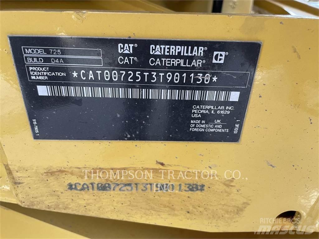 CAT 725 Tombereau articulé