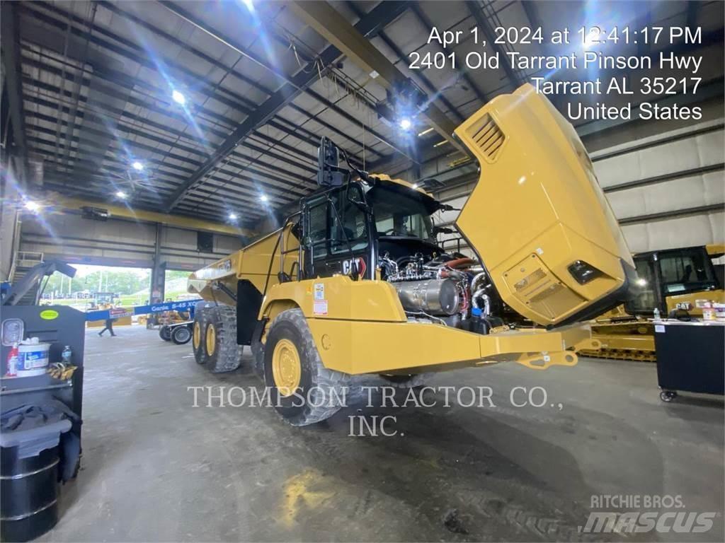 CAT 725 Tombereau articulé