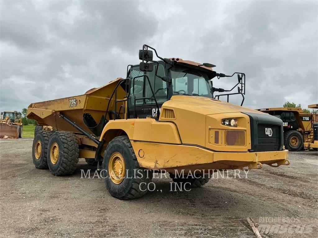 CAT 725 Tombereau articulé