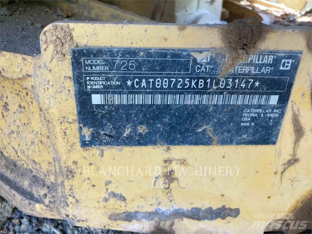 CAT 725 Tombereau articulé