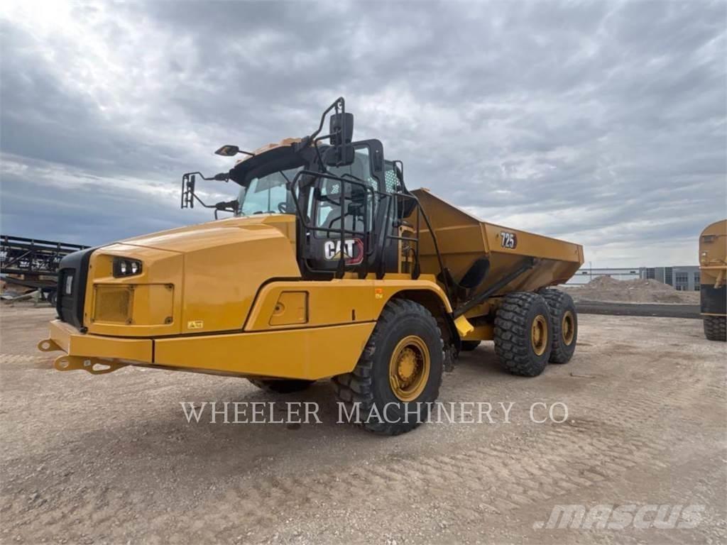 CAT 725 Tombereau articulé