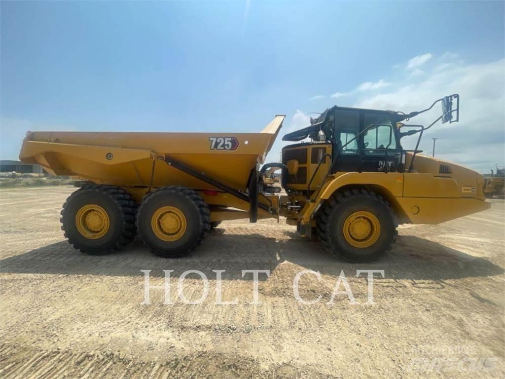 CAT 725 Tombereau articulé