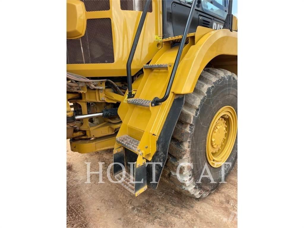 CAT 725 Tombereau articulé
